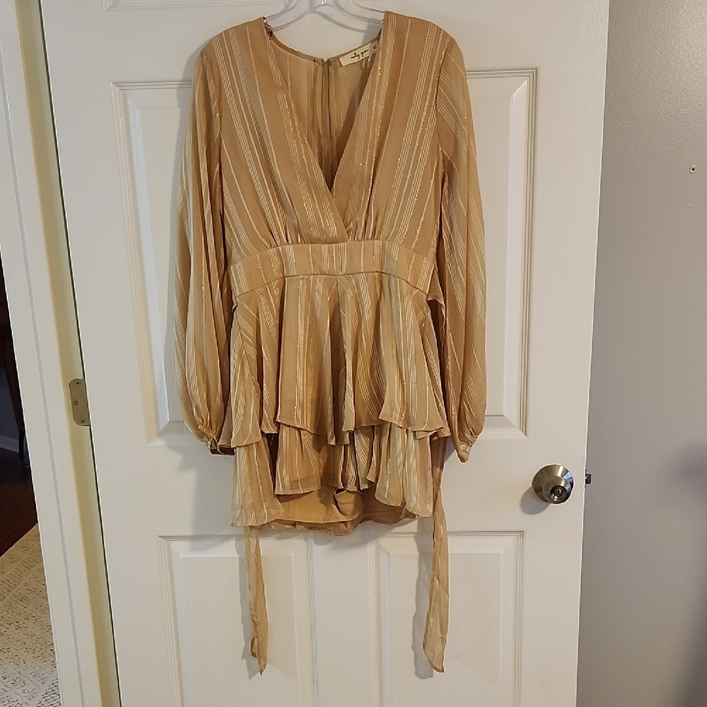 Elegant Long Sleeve Layered Dress in Gold